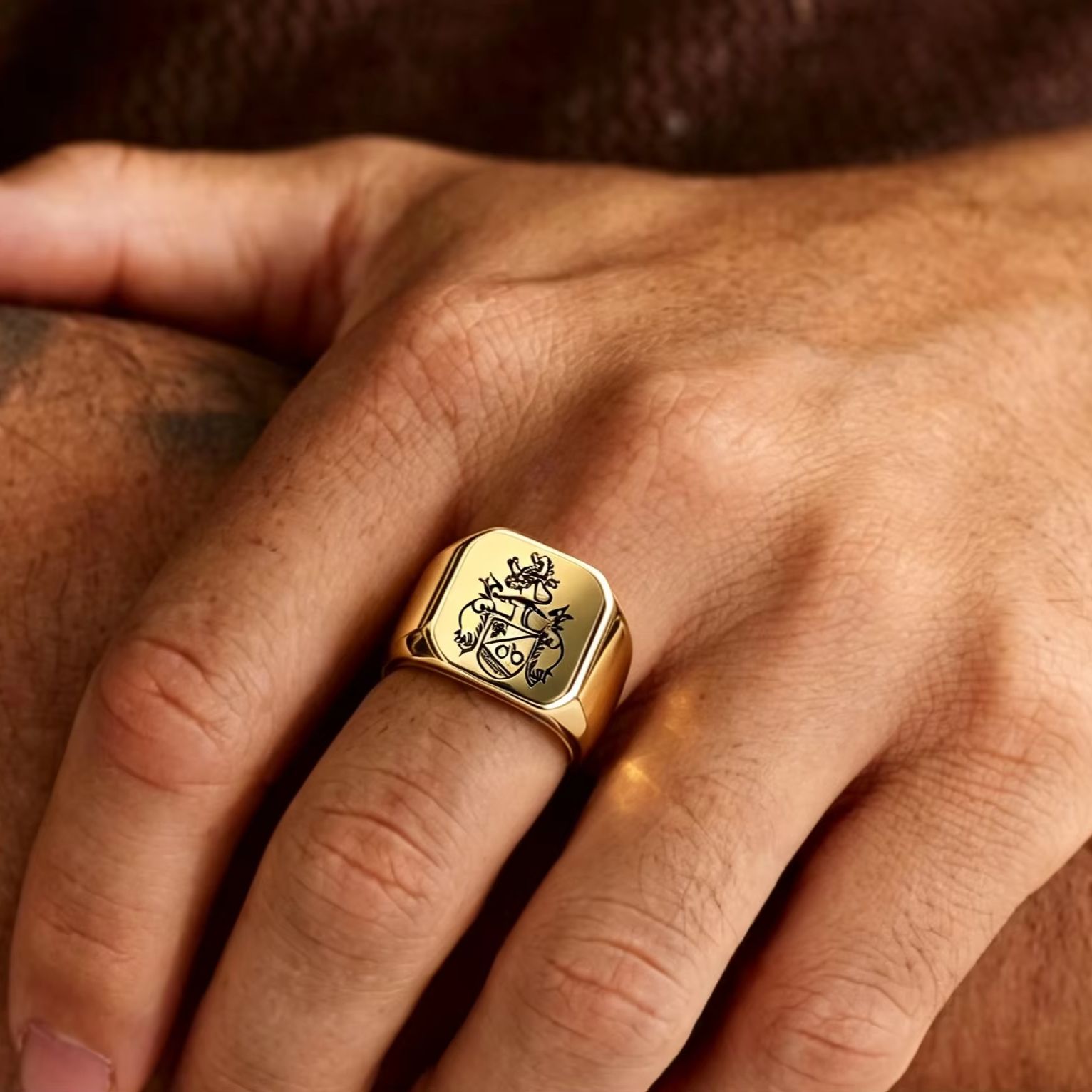 แหวนตราประจำตระกูลแบบสั่งทำพิเ - Signet Ring Men บทวิจารณ์และราคา
