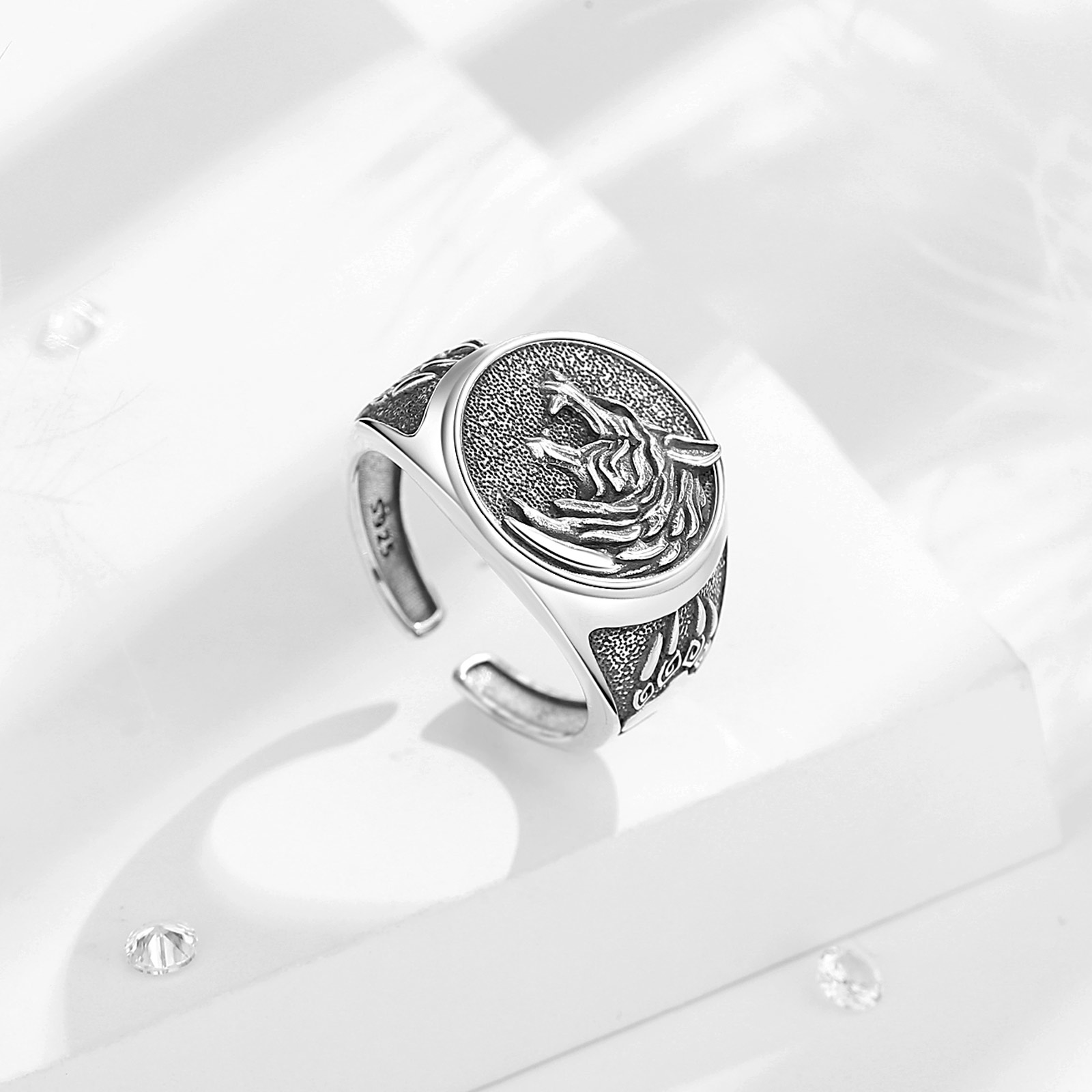 Eudora 925เงินสเตอร์ลิงไวกิ้งห - Signet Ring Men บทวิจารณ์และราคา